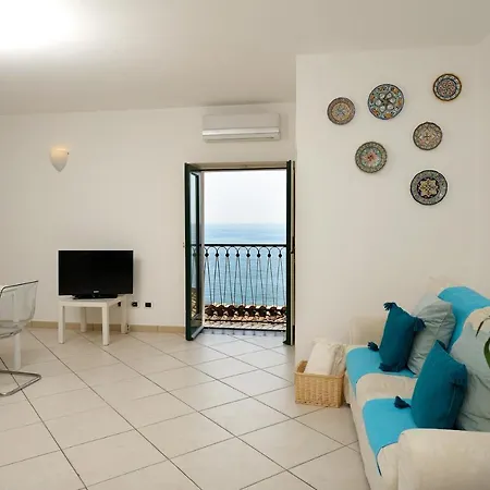 Fruit Flats By Amalfivacation Apartman *